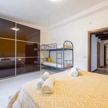 Mavi * クアルトゥッチュ